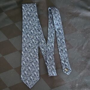 Paisley Patterned Tie - Black and Blue